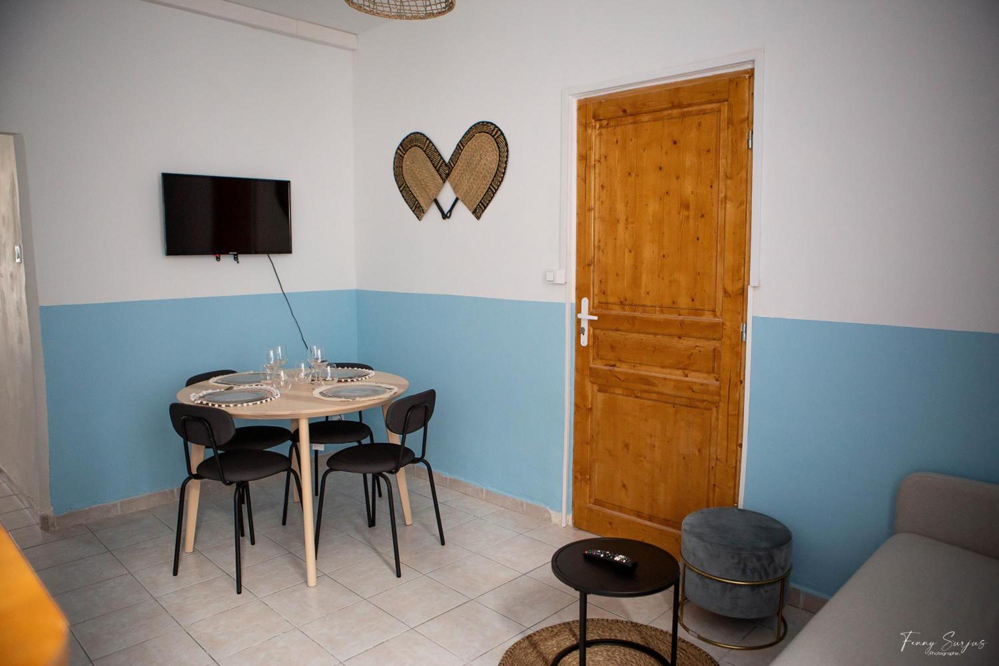 Appartements Confortables - Gare A 5 Min Pied - 20Min De La Plage - Terrasse Perpignan Kültér fotó